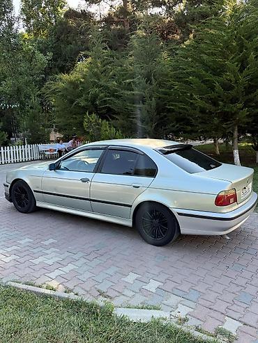 ilkin odənişsiz maşınlar: BMW 5 series: 2.5 l | 1996 il Sedan — 5