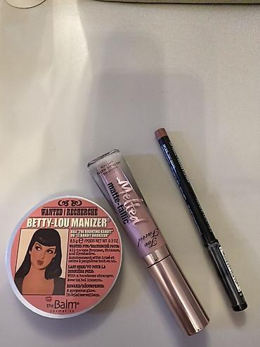 the north: - theBalm Betty-Lou Manizer – 8.5 g bronzer/illuminator/eyeshadow — 1
