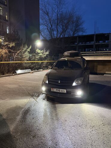 Toyota: Toyota ist: 2003 г., Автомат, Бензин, Хэтчбэк — 1