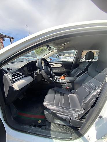 byd e9 1: BYD Qin: 2021 г., Автомат, Электромобиль, Седан — 4