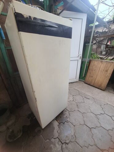 советский холодильник: Холодильник Б/у, Двухкамерный
