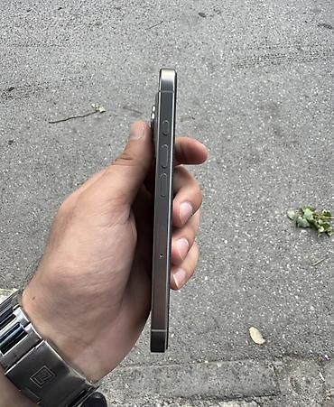 iphone 56: IPhone 16 Pro, 256 GB, Natural Titanium, Face ID — 4