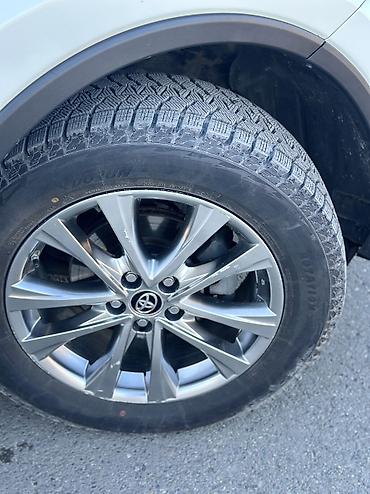 Toyota: Toyota RAV4: 2017 г., 2.5 л, Вариатор, Гибрид, Внедорожник — 5