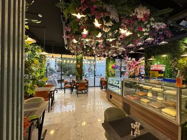 помещение в аренду под ресторан: Xirdalanda Dost merkezinin yaninda 130 km hazirda 2000 m a icarededi