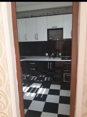 Uzunmüddətli kirayə mənzillər: Satılır/icarəyə təqdim olunur: geniş və işıqlı mənzil Plan: - Geniş — 22