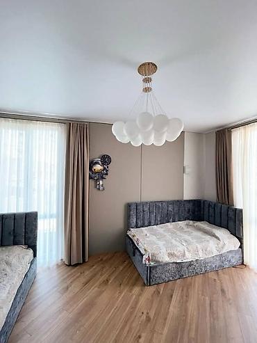 Продажа коттеджей и домов: Продаётся дом в стиле хай-тек 📍 Локация: жилмассив Кок-Жар, первая — 4