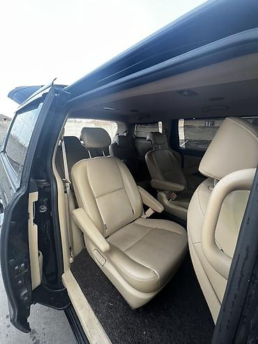 Kia: Kia Carnival: 2018 г., 2.2 л, Автомат, Дизель, Минивэн — 9