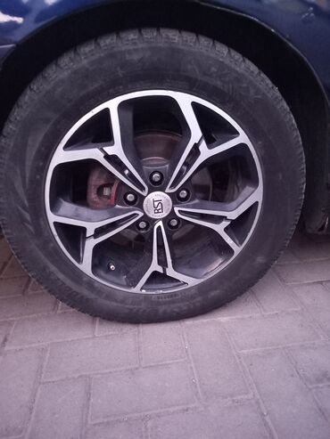 колесо для шиншиллы: Дөңгөлөктөр монтажда 205 / 55 / R 16, Кыш, Колдонулган, Комплект, Жеңил унаалар, Куйма, тешиктери - 5