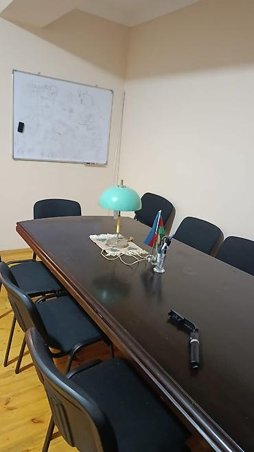 Ofis stolu və 10 ədəd stul birlikdə 220 manat ünvan İçəri şəhər. Mətiş lalafo.az -da Ofis stolu və 10 ədəd stul birlikdə 220 manat ünvan İçəri şəhər. Mətiş