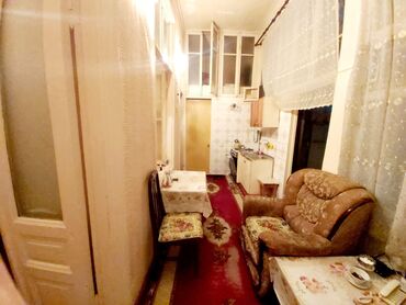 Uzunmüddətli kirayə mənzillər: Sahil metrosuna yaxın məsafədə yerləşən, yaxşı təmirli 2 otaqlı — 3