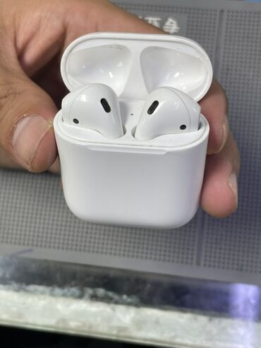 переходник для наушников: Беспроводные наушники Apple AirPods (2‑е поколение) с зарядным кейсом