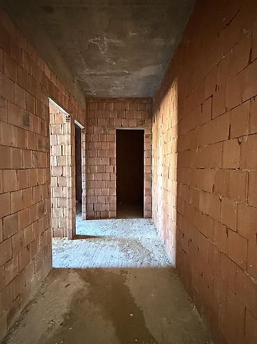 ev alqi satqi bakida: 1 otaqlı, Yeni tikili, 51 kv. m — 9