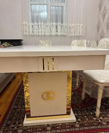 şüşə alışı: Qonaq otağı üçün, İşlənmiş, Açılan, Dördbucaq masa, 6 stul — 5