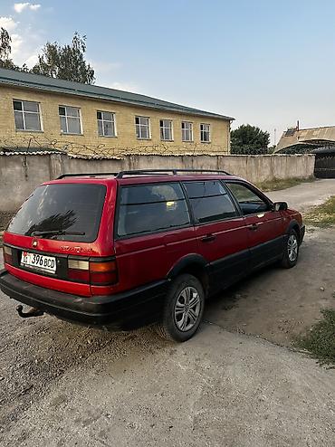 e 303: Volkswagen Passat: 1992 г., 1.8 л, Механика, Бензин, Универсал — 3