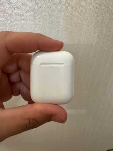 Qulaqcıqlar: İşlənmiş Simsiz (Bluetooth) Qulaqcıqlar, Apple, rəng - Ağ