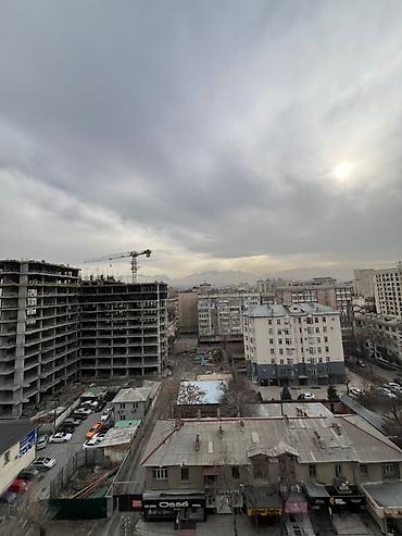 Продажа квартир: 5 и более комнат, 300 м², Элитка, 11 этаж, Старый ремонт at lalafo.kg — 13 Продажа квартир: 5 и более комнат, 300 м², Элитка, 11 этаж, Старый ремонт — 13