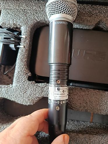 əşyaları: SHURE GLXD24 SM58 SHURE SUPER vəziyətdədi üç ayın mikrafondu təcili — 2