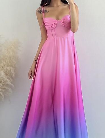 ps svecane bluze: Duga haljina sa ombre efektom
2500 din 
S M L — 4