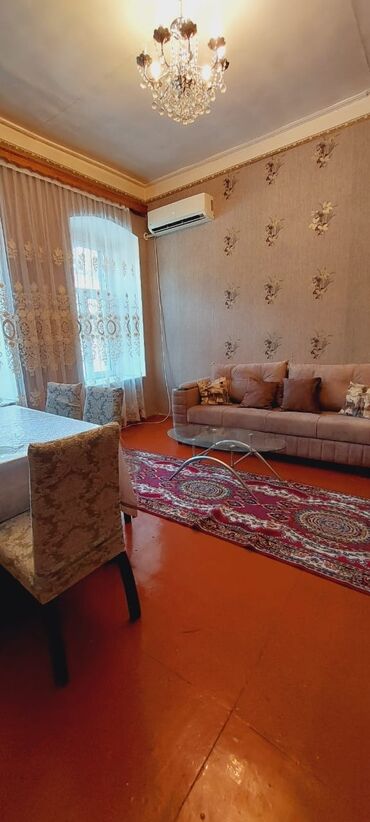 varovskide heyet evleri bina az: 80 м², 2 комнаты, Комби, Газ, Электричество