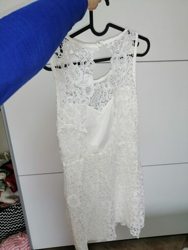 haljina za trudnicesirina ledja cmduzina haljinr: M (EU 38), bоја - Bela, Večernji, maturski, Na bretele