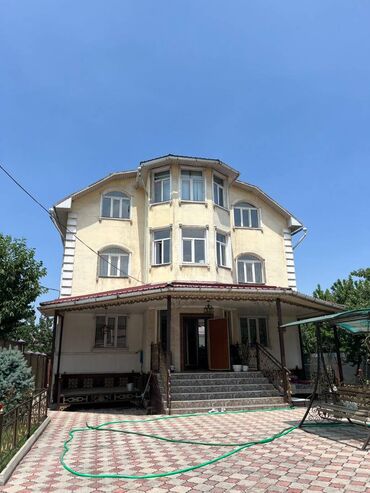 сдается дом кызыл аскер: 400 кв. м, 5 бөлмө, Забор, тосулган