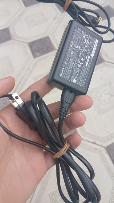 PS2 & PS1 (Sony PlayStation 2 & 1): PSP konsolun blokpitaniyası 30 manatdan aşağı satılmır son qiymətdi Bu — 8