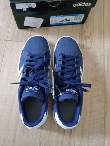Patike: Adidas, Veličina - 37 — 4