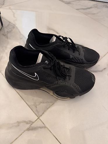 обувь 34: Кроссовки Nike, черные - Легкая и дышащая сетчатая верхняя часть с — 1