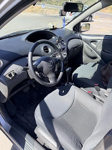 авто ярис: Toyota Yaris: 2005 г., 1.3 л, Автомат, Бензин, Хэтчбэк — 2