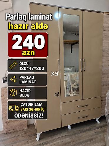 pol kraskasi: Parlaq laminatdan üç qapılı şkaf – hazır əldə. - Material: parlaq — 1
