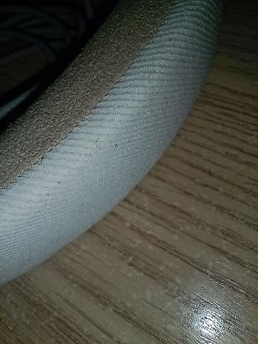 Slušalice: **BOSE®** Over-ear Slušalice sa specijalnim kablom — 28