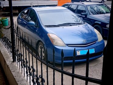 Toyota: Toyota Prius: 1.5 l | 2008 il Sedan — 18