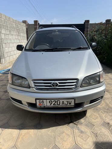 часы в машину: Toyota Ipsum: 1997 г., 2 л, Автомат, Бензин, Вэн/Минивэн