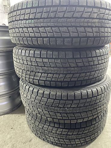 225 55: Шины 235 / 65 / R 17, Зима, Б/у, Комплект, Легковые, Япония, Dunlop — 1