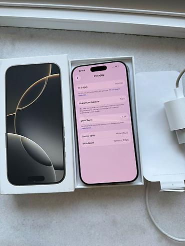 iphone başlığ: IPhone 16 Pro, White Titanium, Simsiz şarj — 9