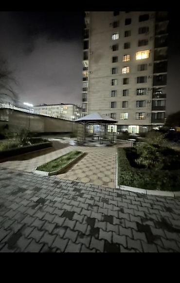 Сдается 3 комнатная квартира в центре города. Закрытый двор — 9