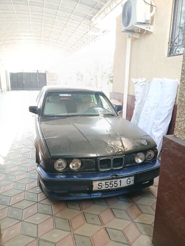 вмб машина: BMW 5 series: 1990 г., 2 л, Механика, Бензин