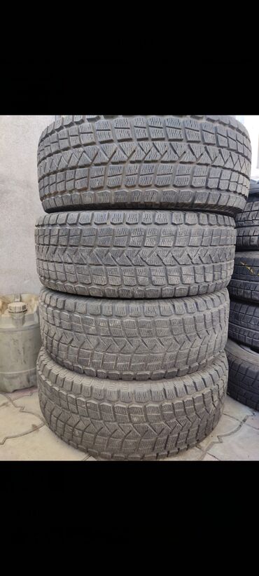 максис: Шины 265 / 65 / R 15, Зима, Б/у, Комплект, Внедорожные (АТ/МТ), Maxxis