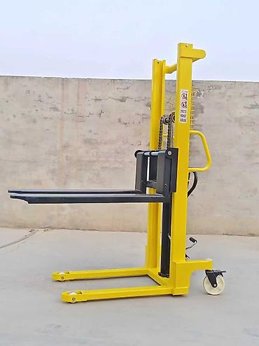 mobile stand: Погрузчик, Колесный, Вилочный — 1