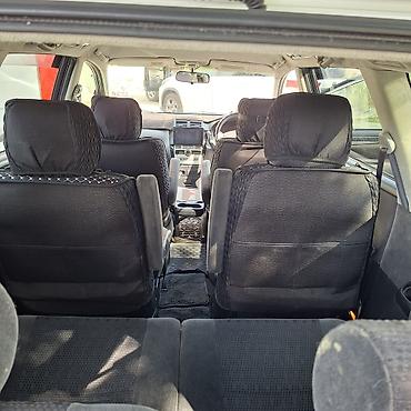 h 1: Toyota Ipsum: 2003 г., 2.4 л, Бензин — 6