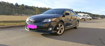 Toyota: Toyota Camry: 2.5 l | 2012 il Sedan