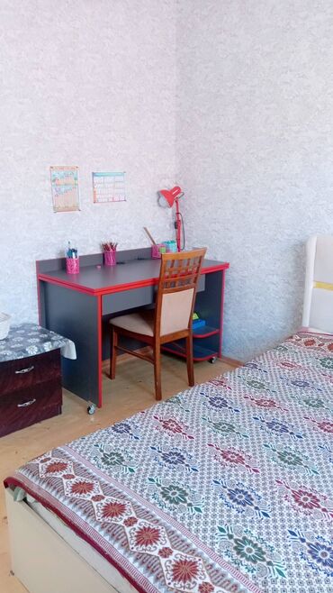 Həyət evləri və villaların satışı: Hövsan qəs. 4 otaqlı, 110 kv. m, Kredit var, Orta təmir -da lalafo.az — 24 Həyət evləri və villaların satışı: Hövsan qəs. 4 otaqlı, 110 kv. m, Kredit var, Orta təmir — 24