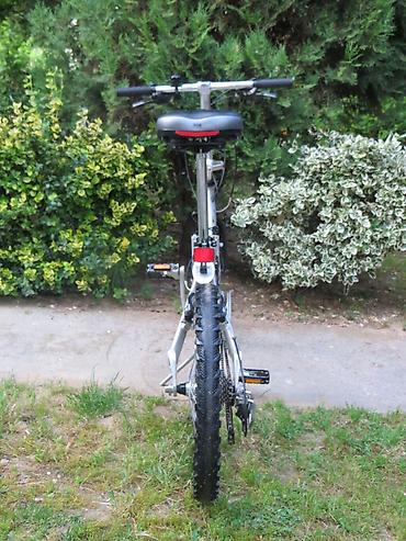 Bicikli za odrasle: Sklopivi Alu bicikl CHECKER PIG TRAVELLER 20" Prodajem očuvan sklopivi — 17