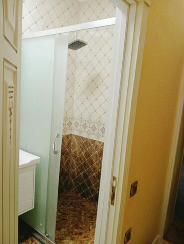 Yeni tikili: 8-ci mikrorayon, 2 otaqlı, Yeni tikili, m. Gənclik, 70 kv. m -da lalafo.az — 24 Yeni tikili: 8-ci mikrorayon, 2 otaqlı, Yeni tikili, m. Gənclik, 70 kv. m — 24