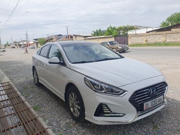 hyundai sontafe: Hyundai Sonata: 2018 г., 2 л, Автомат, Газ, Седан