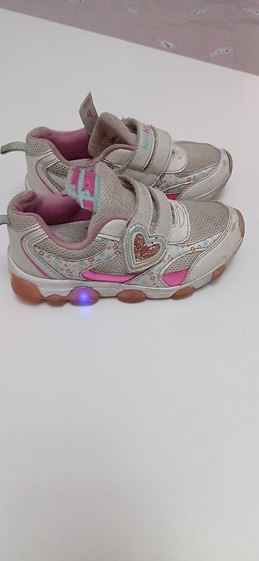 nike react: Детские кроссовки Blessbox, размер 28 (маркировка на ярлыке: STYLE NO — 3