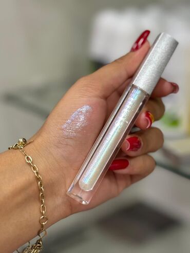 Çantalar: Qadın çanta dəsti - Dizayn: Şık və minimal xətlər; yumşaq formalar — 8