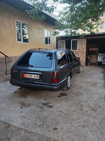 Mercedes-Benz: Mercedes-Benz W124: 1995 г., 2 л, Механика, Бензин, Универсал — 4