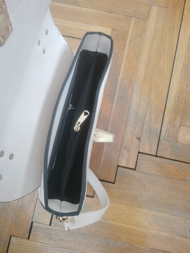 Torbe: Elegantna torbica, Materijal: Veštačka koža — 7