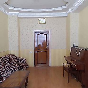 Uzunmüddətli kirayə mənzillər: Ətraflı Metro Memar Əcəmiyə yaxın üç otaqlı tam əşyalı ev kirayə — 14